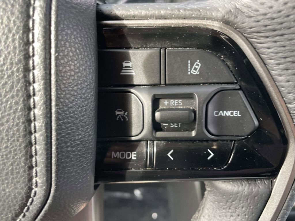 Used 2023 Toyota Tundra SR5 w/ SR5 Premium Package image 33