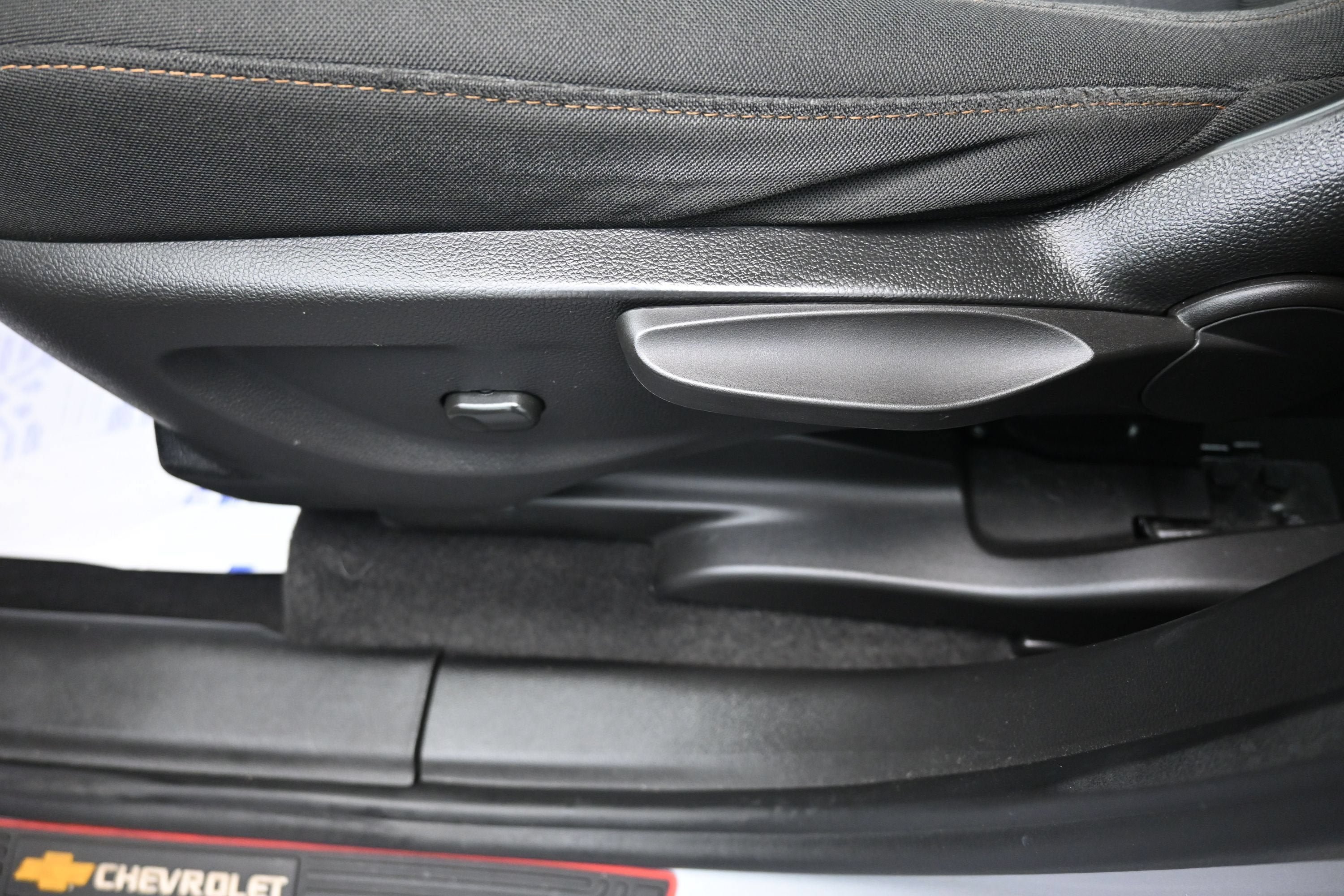 Used 2020 Chevrolet Trax LS FWD image 10