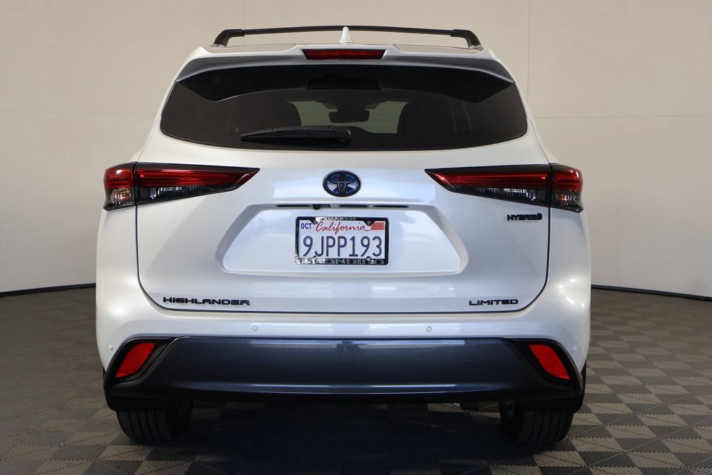 Used 2023 Toyota Highlander Limited AWD/4WD image 5