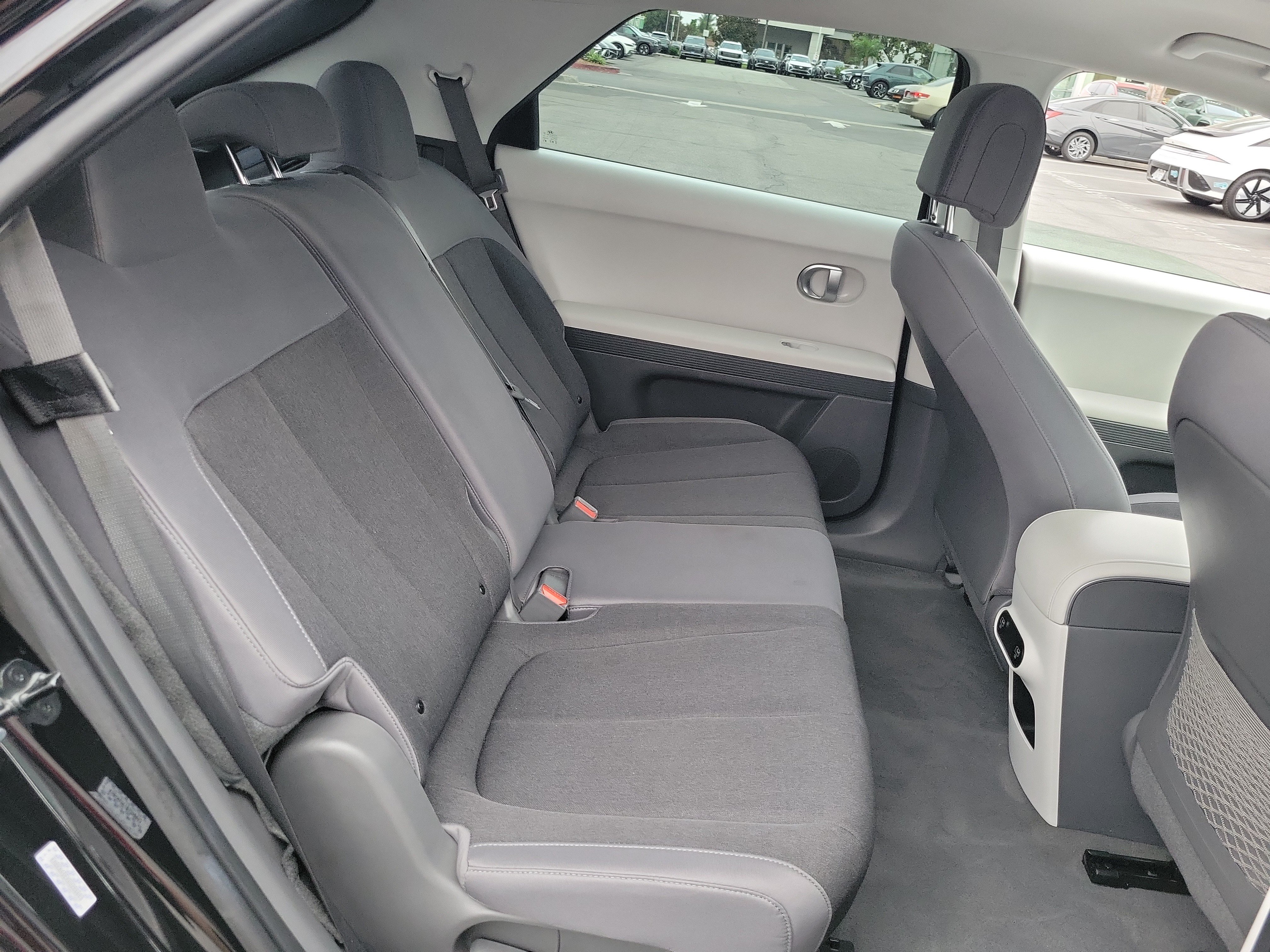 Certified 2024 Hyundai Ioniq 5 SEL RWD image 22