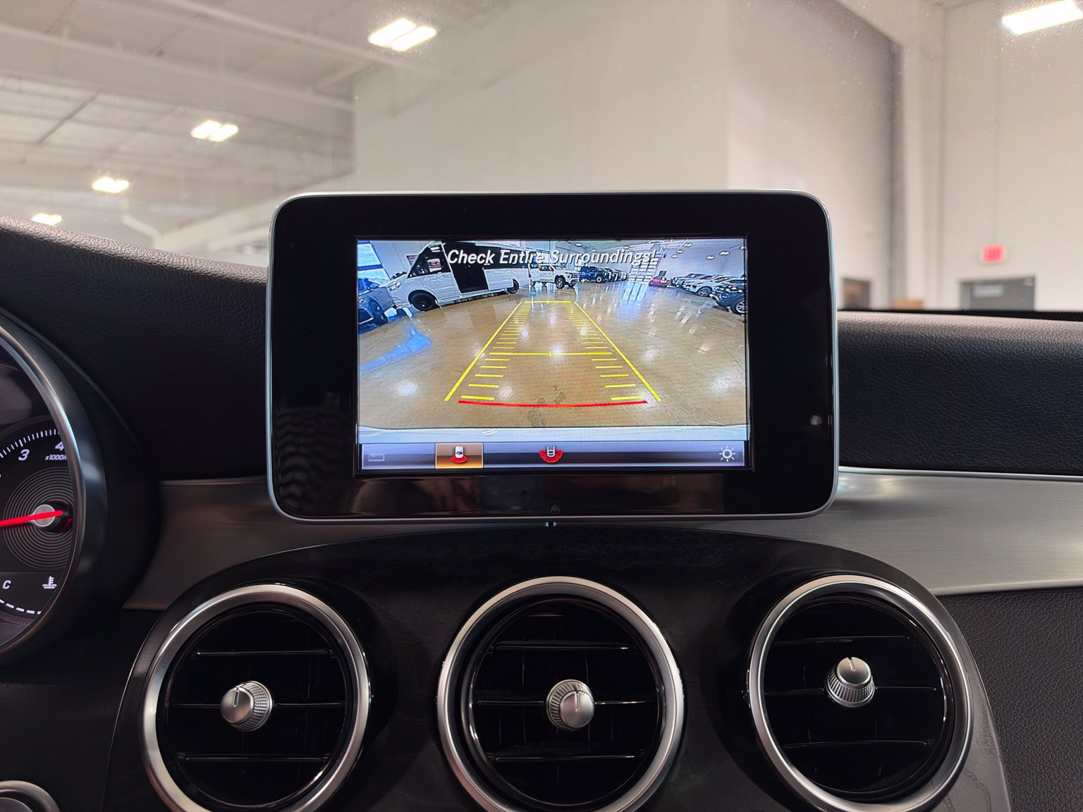 Used 2019 Mercedes-Benz GLC 300 image 27