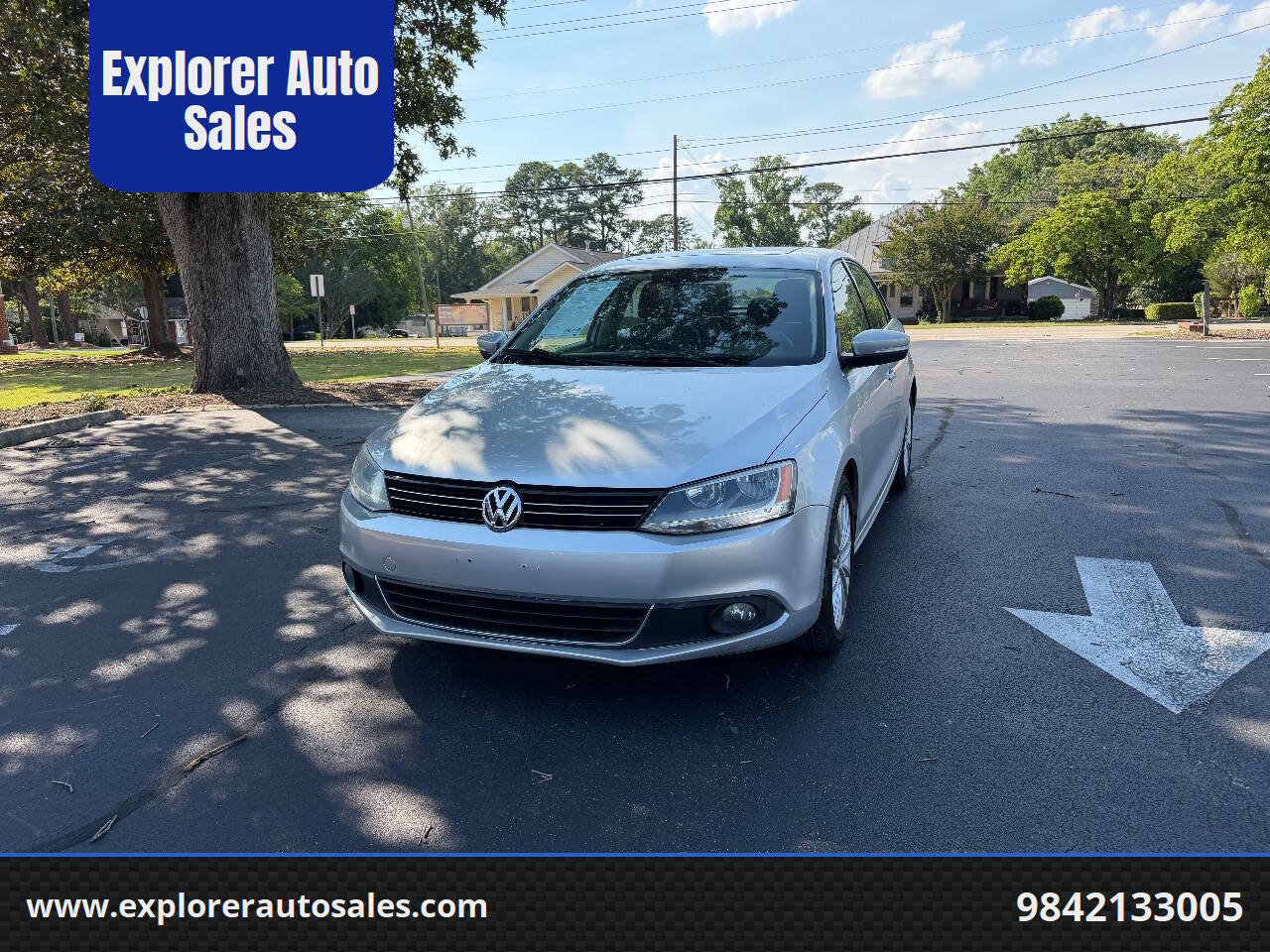 Used 2011 Volkswagen Jetta SEL