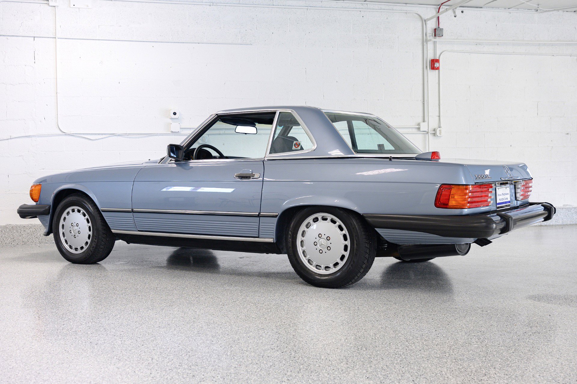 Used 1987 Mercedes-Benz 560 SL image 12