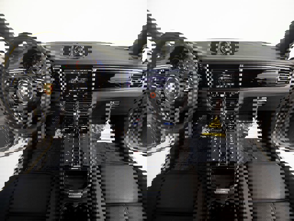 New 2026 Porsche Macan S image 29