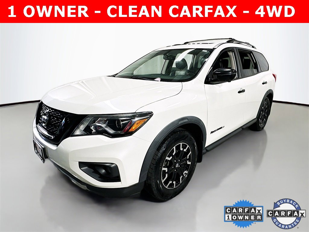 Used 2020 Nissan Pathfinder SL image 2