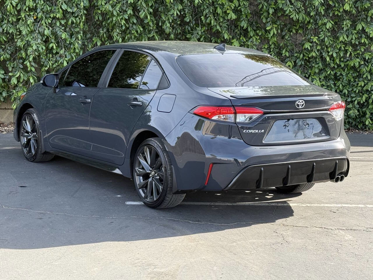 Used 2024 Toyota Corolla SE image 5