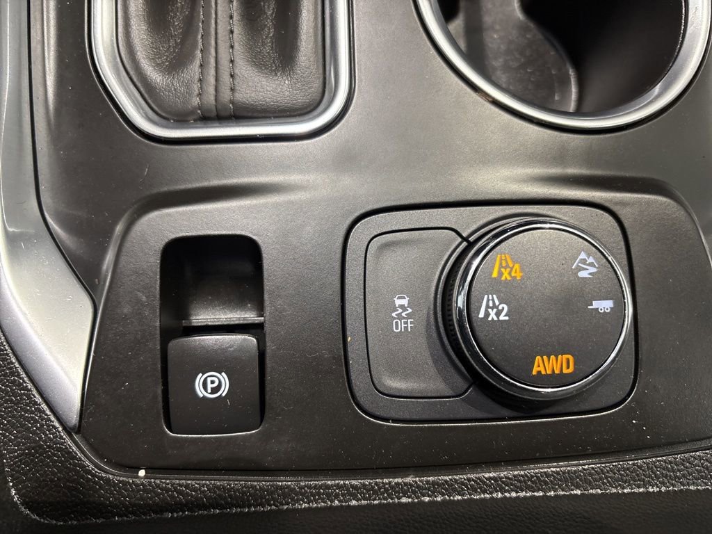 Certified 2020 Chevrolet Traverse LT image 33