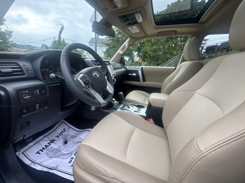 Used 2021 Toyota 4Runner SR5 Premium w/ Moonroof Package AWD/4WD image 48