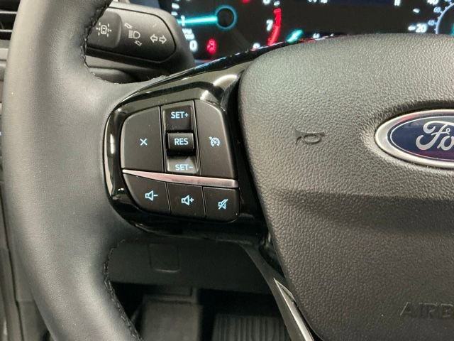 Used 2022 Ford Escape SE w/ SE Sport Appearance Package image 26
