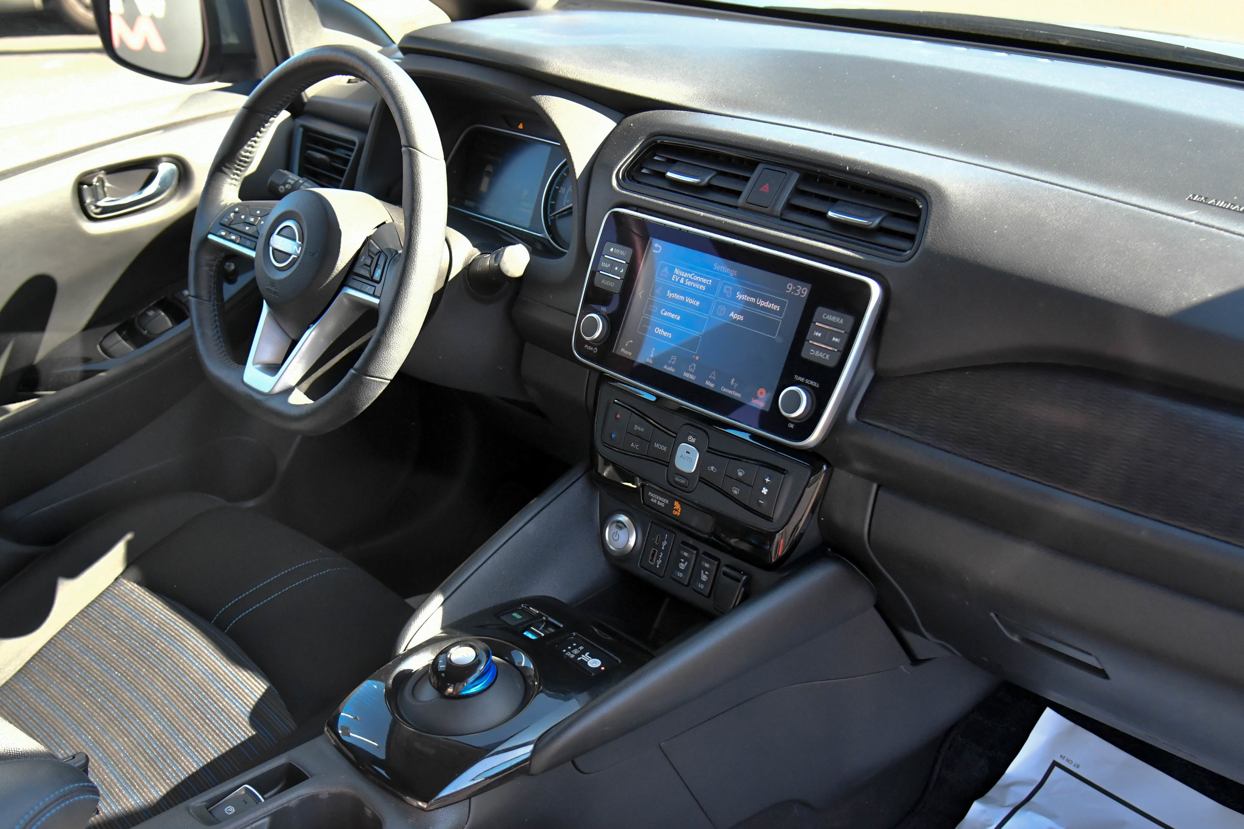 Used 2024 Nissan Leaf SV Plus image 42