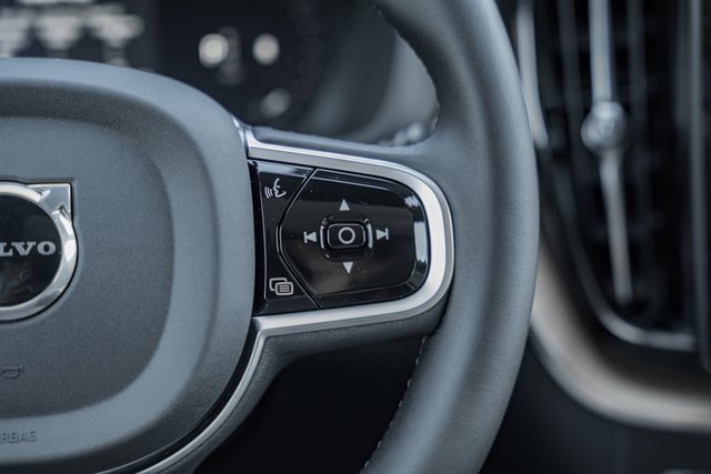 New 2026 Volvo XC60 B5 Plus w/ Protection Package Premier image 24