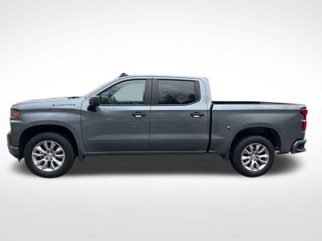 Used 2019 Chevrolet Silverado 1500 Custom w/ Custom Value Package AWD/4WD image 2