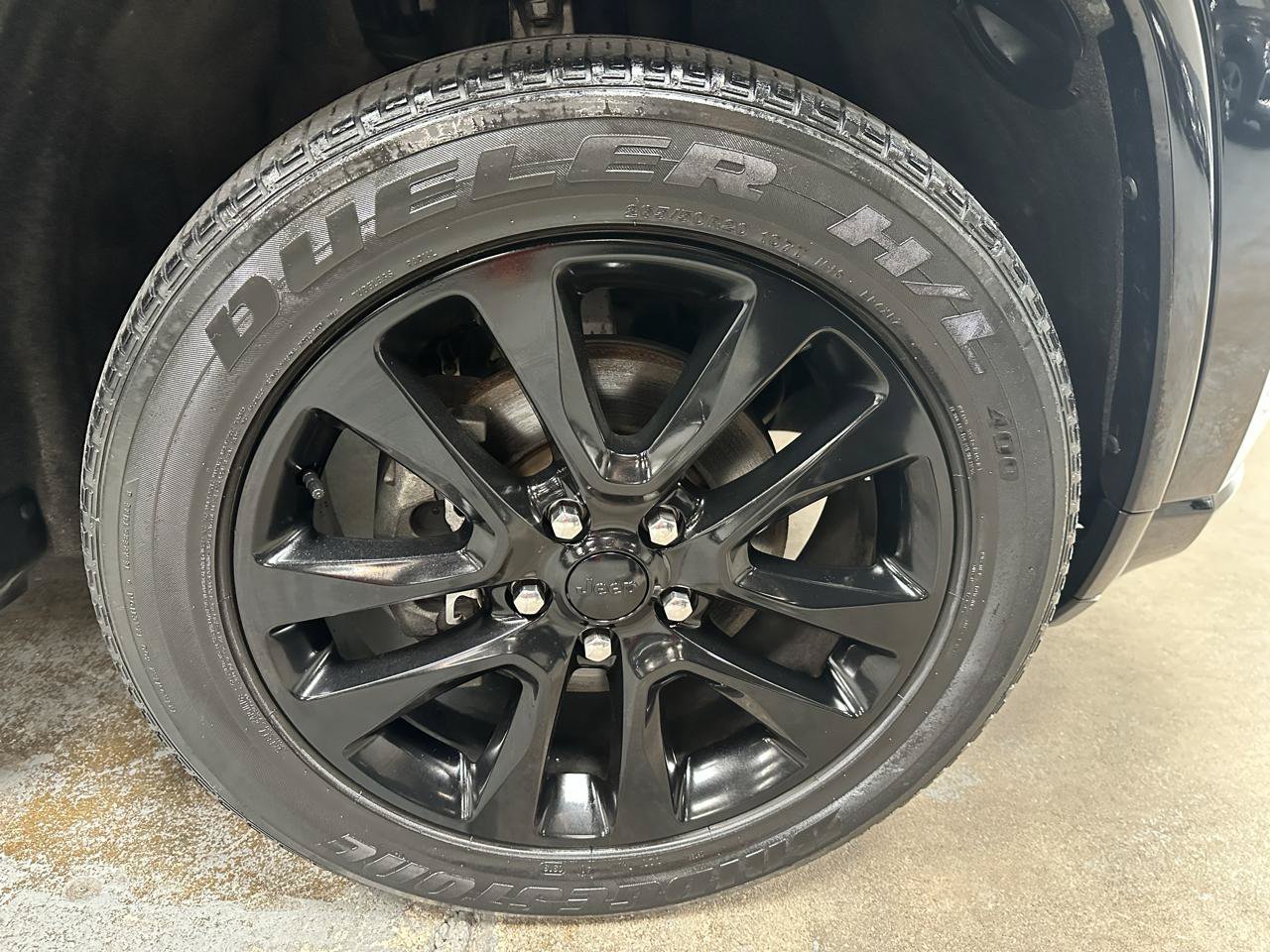 Used 2019 Jeep Grand Cherokee Altitude AWD/4WD image 23