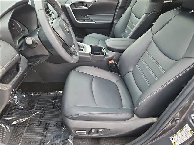 Certified 2023 Toyota RAV4 XLE Premium FWD image 16
