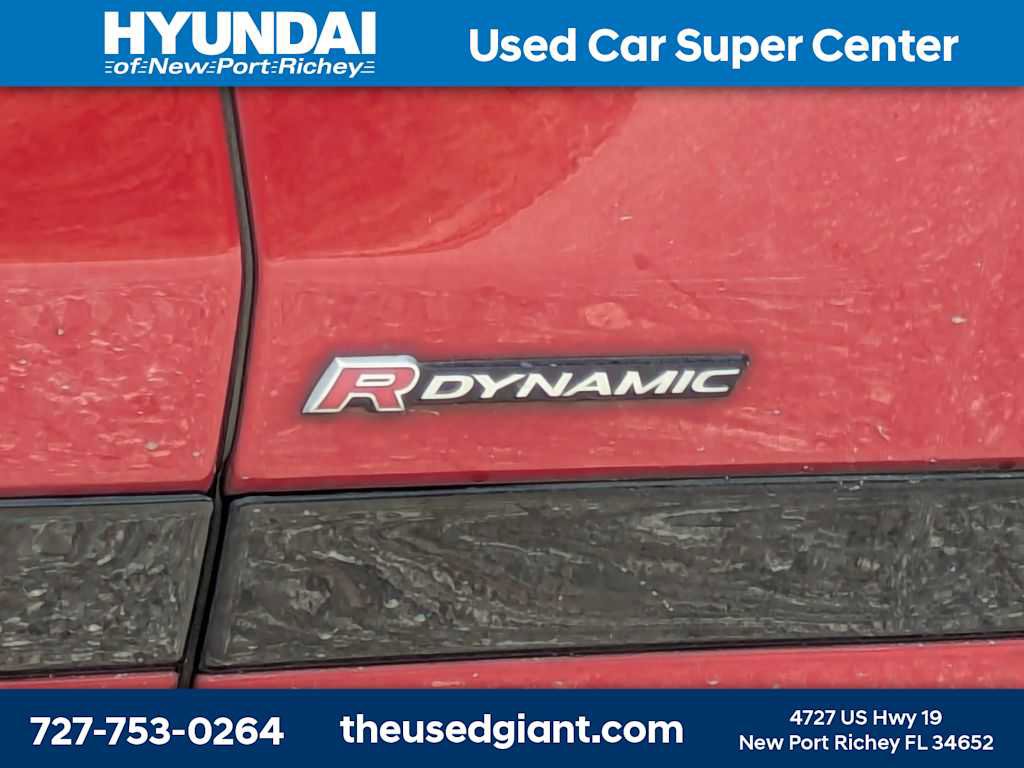 Used 2020 Land Rover Range Rover Velar R-Dynamic S image 15