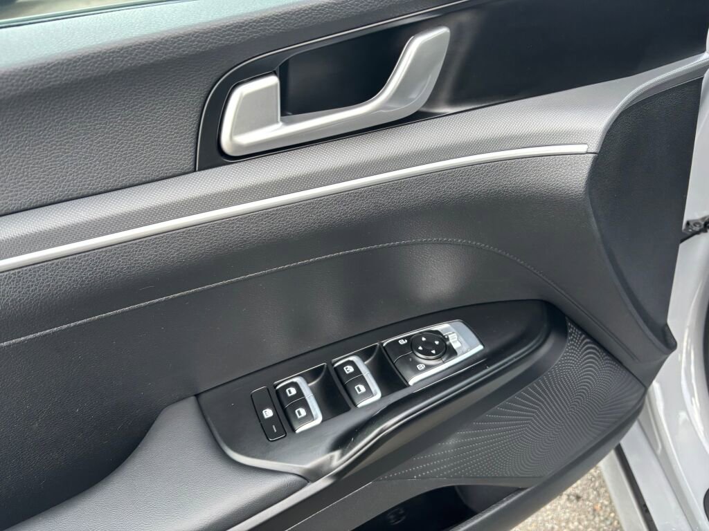 Used 2023 Kia K5 GT-Line w/ GT-Line Premium Package image 18