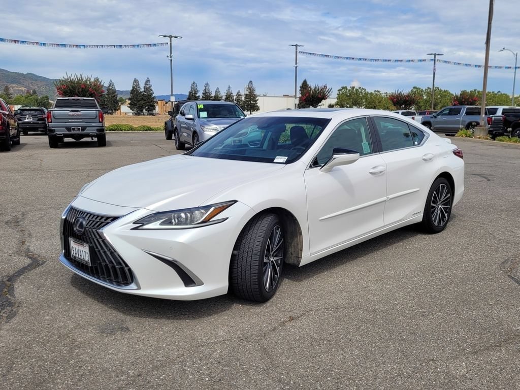 Used 2022 Lexus ES 300h w/ Premium Package FWD image 9