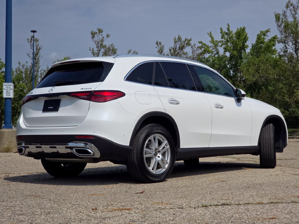 Certified 2026 Mercedes-Benz GLC 300 4MATIC image 18