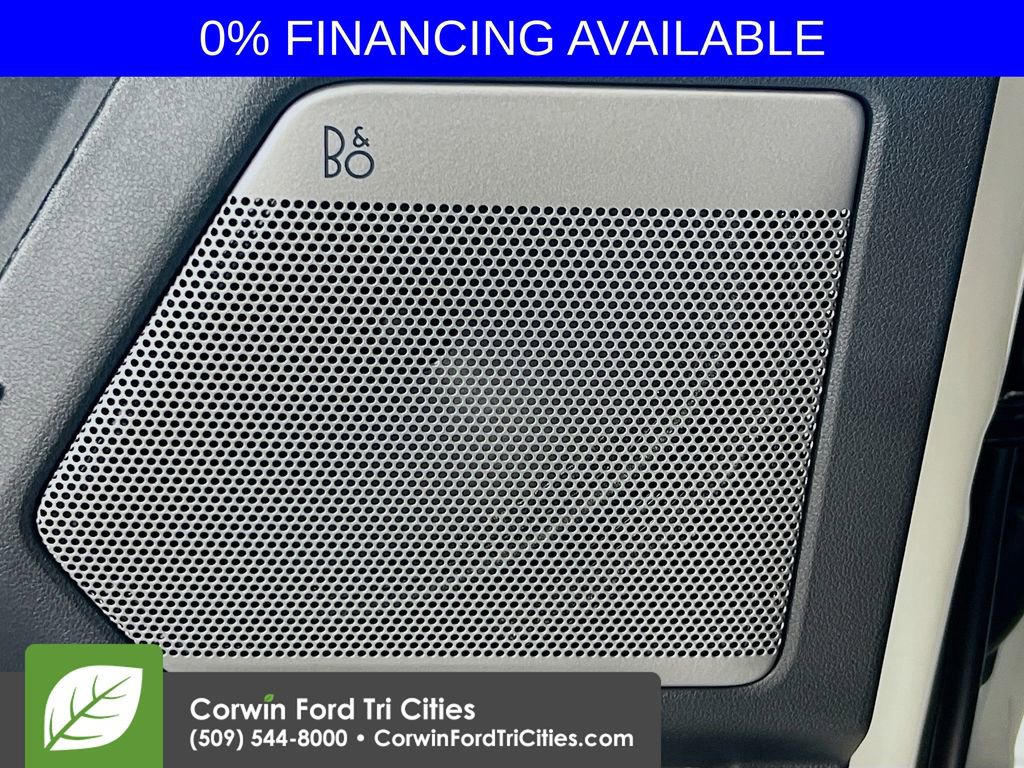 New 2025 Ford F150 Lariat w/ Equipment Group 501A Mid image 13