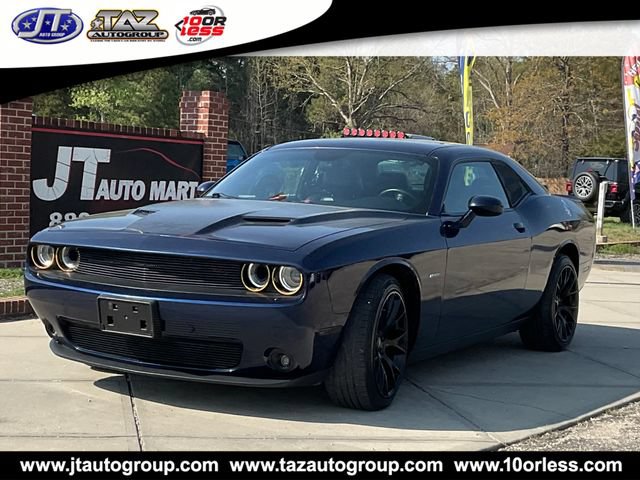 Used 2016 Dodge Challenger R/T Plus RWD image 3