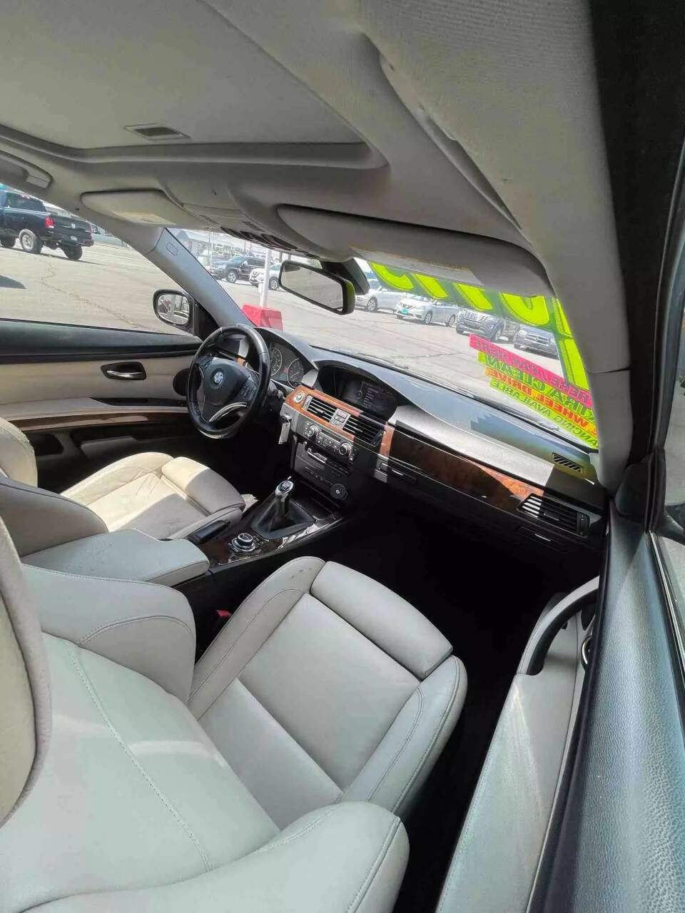 Used 2011 BMW 335i xDrive Coupe image 15