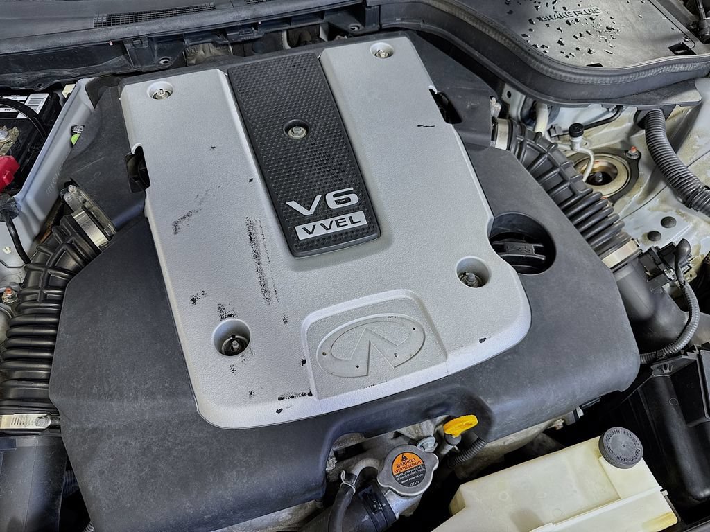 Used 2013 INFINITI G37 Sport RWD image 38