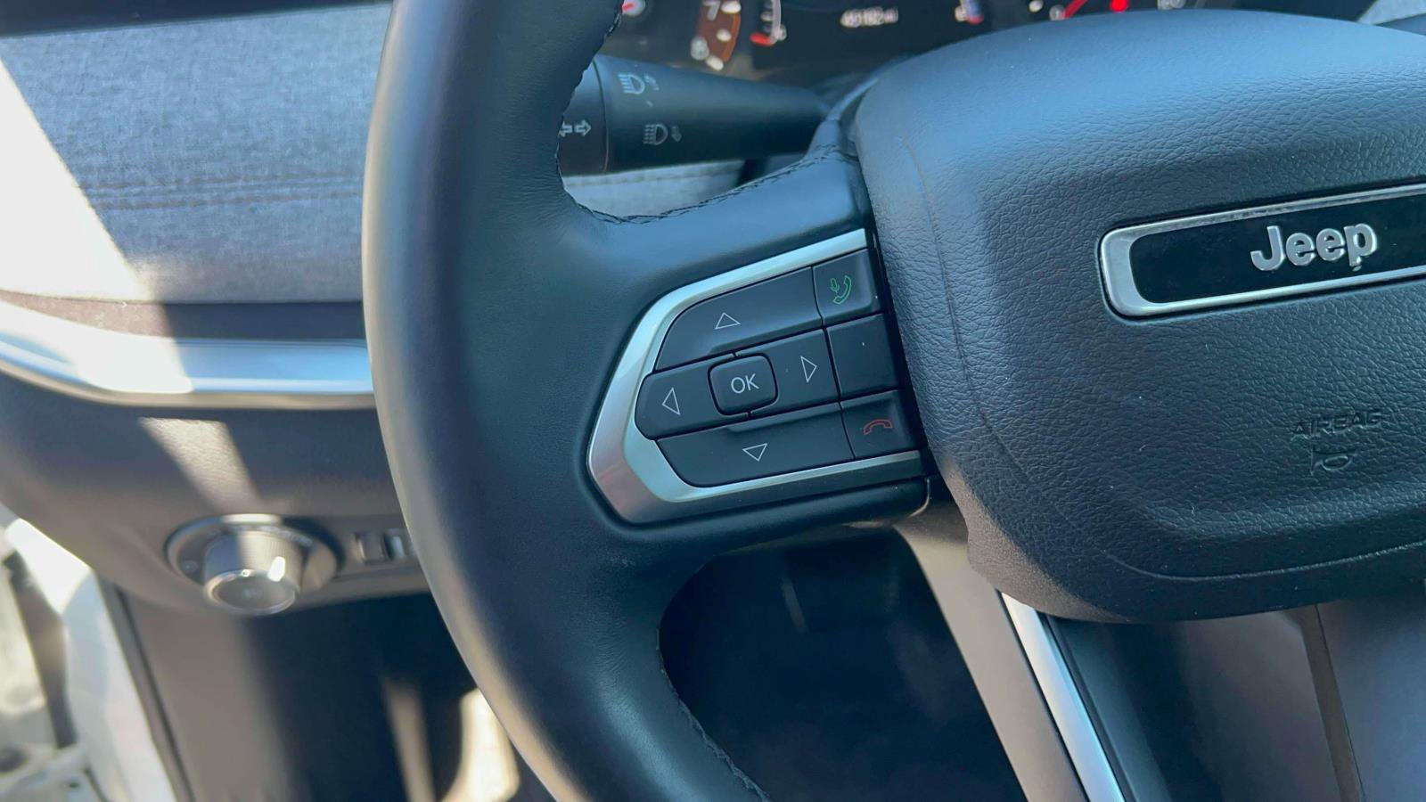 Used 2022 Jeep Compass Latitude AWD/4WD image 19