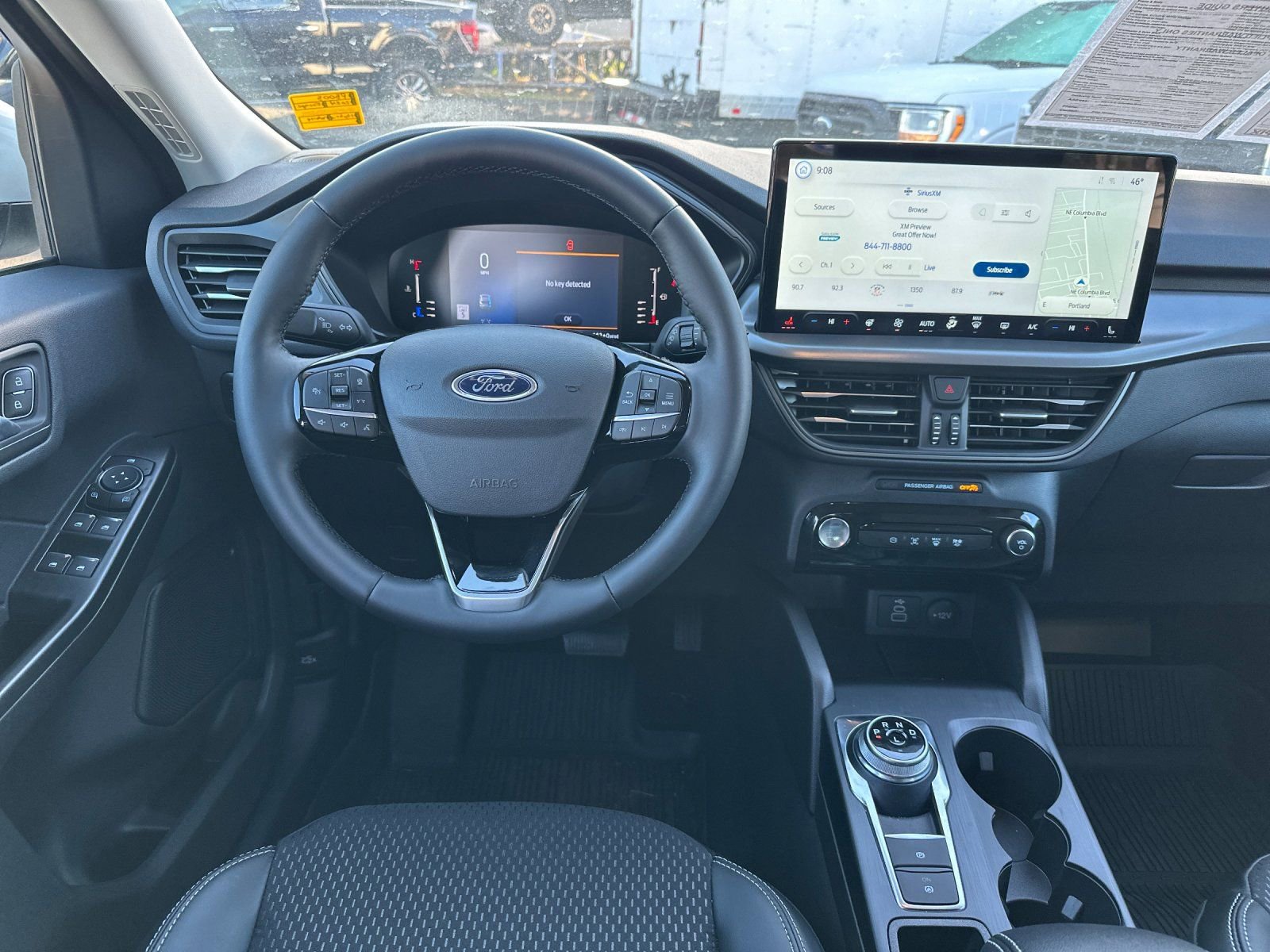 Used 2024 Ford Escape SE image 14