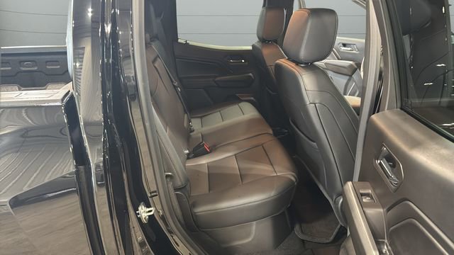 Used 2026 Chevrolet Colorado LT w/ LT Convenience Package image 41