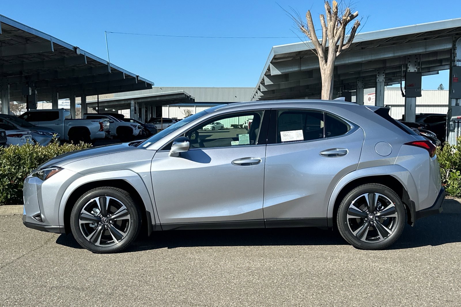 New 2026 Lexus UX 300h FWD image 7
