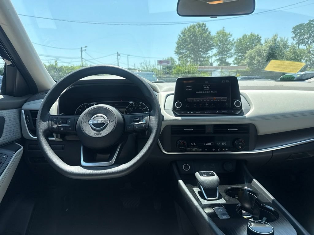 Used 2023 Nissan Rogue SV AWD/4WD image 24