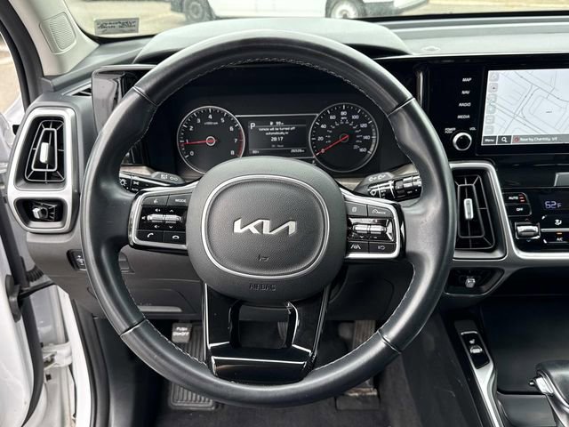 Used 2023 Kia Sorento S w/ Panoramic Sunroof Package image 19