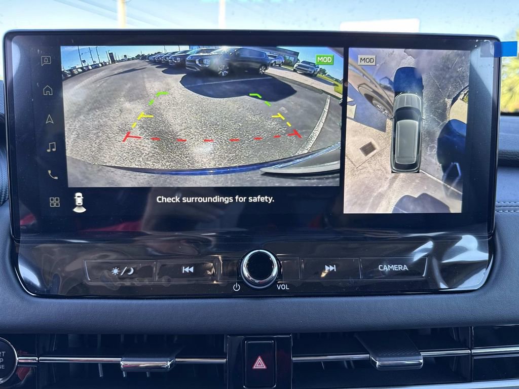 New 2025 Mitsubishi Outlander SEL image 28