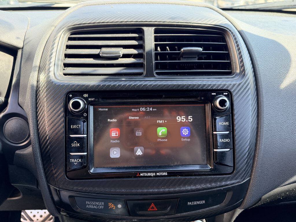 Used 2017 Mitsubishi Outlander Sport ES AWD/4WD image 17