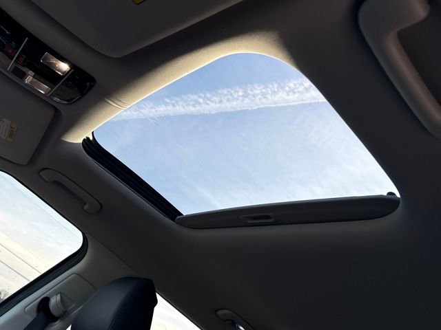 Used 2024 Hyundai Santa Fe XRT image 25