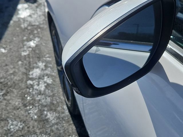 Used 2023 MAZDA MAZDA3 s image 17