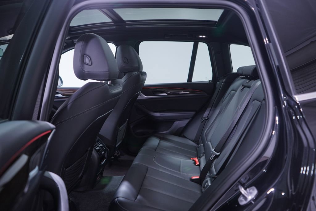 Used 2023 BMW X3 sDrive30i w/ Convenience Package image 9