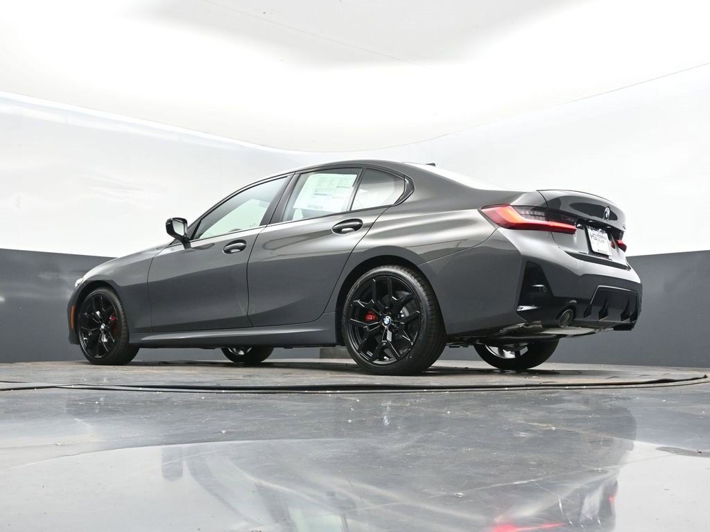 New 2026 BMW 330i Sedan w/ M Sport Package image 40