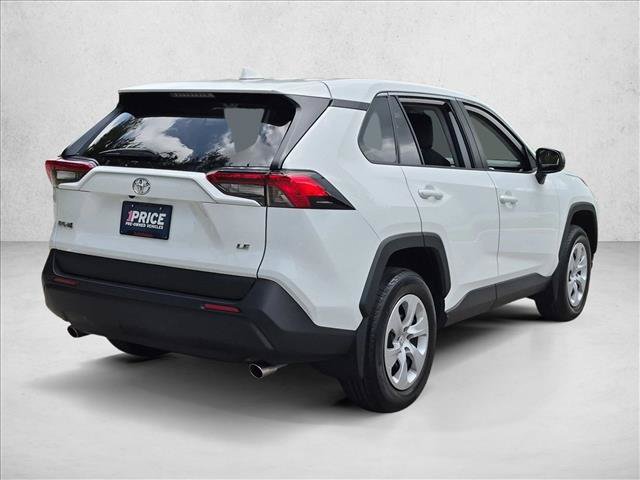 Used 2024 Toyota RAV4 LE FWD image 5