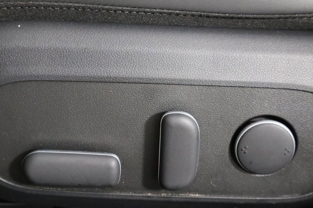 Used 2024 Hyundai Ioniq 6 SEL image 23