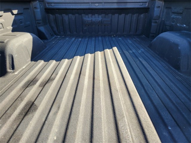 Used 2024 GMC Sierra 1500 SLE w/ Preferred Package image 31