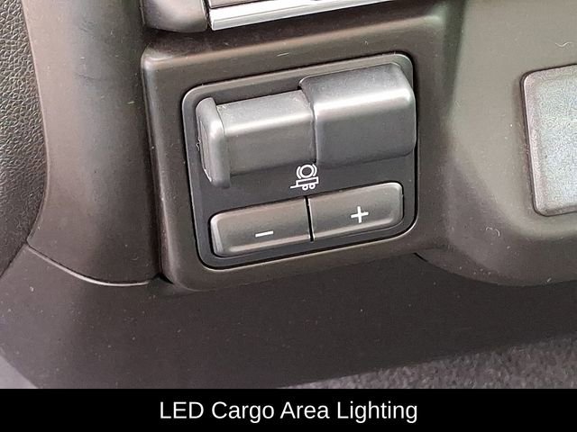 Used 2020 Chevrolet Silverado 1500 Custom w/ Custom Value Package image 31