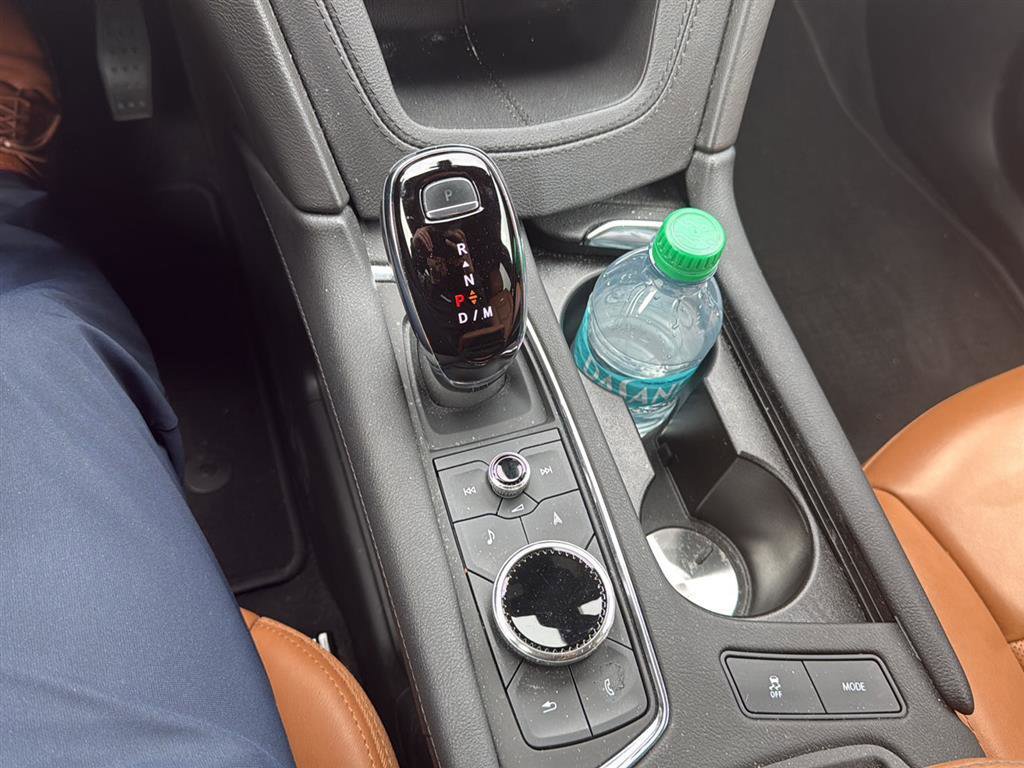 Used 2023 Cadillac XT5 Premium Luxury w/ Technology Package image 7