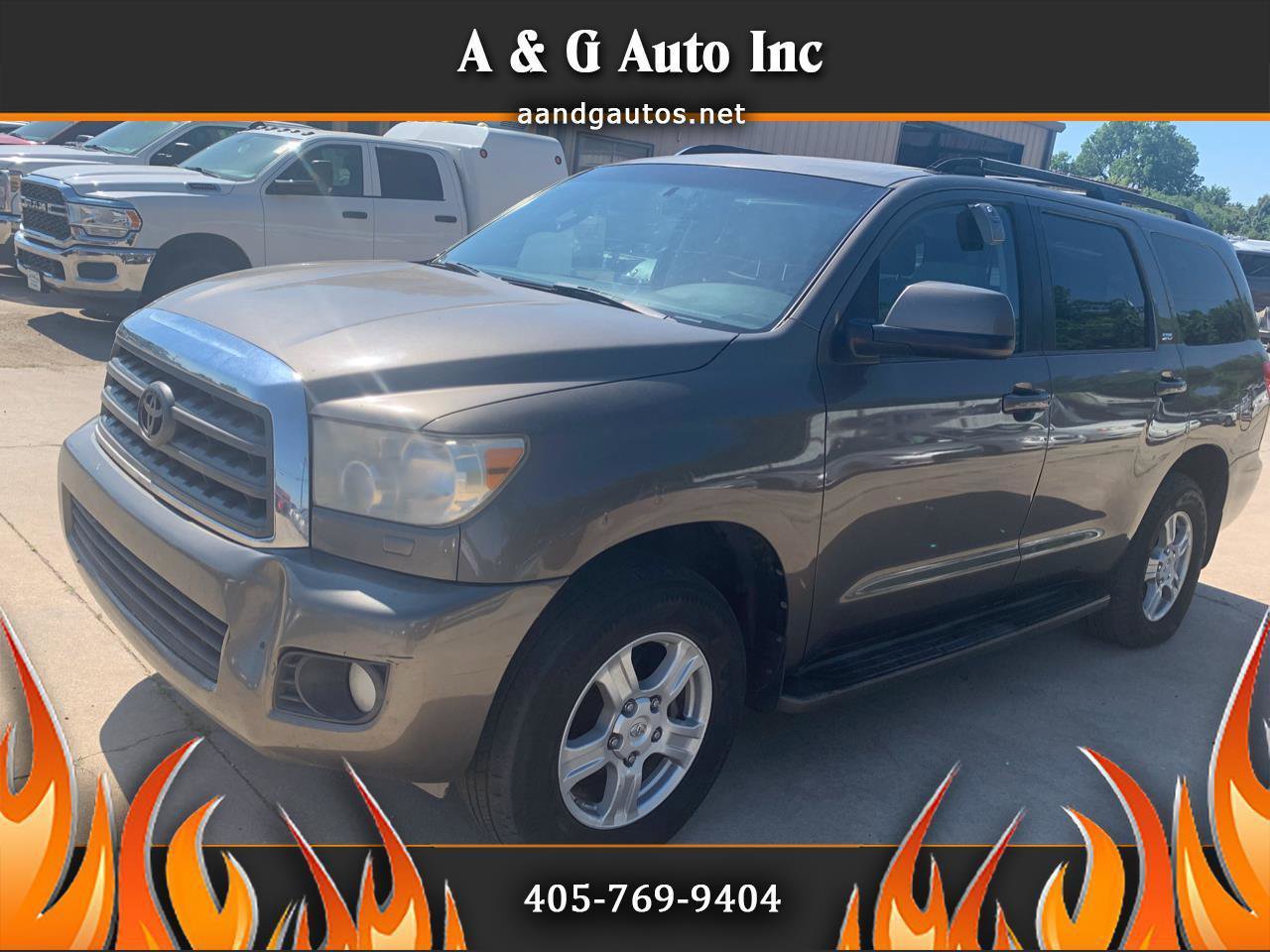 Used 2010 Toyota Sequoia SR5 RWD image 1