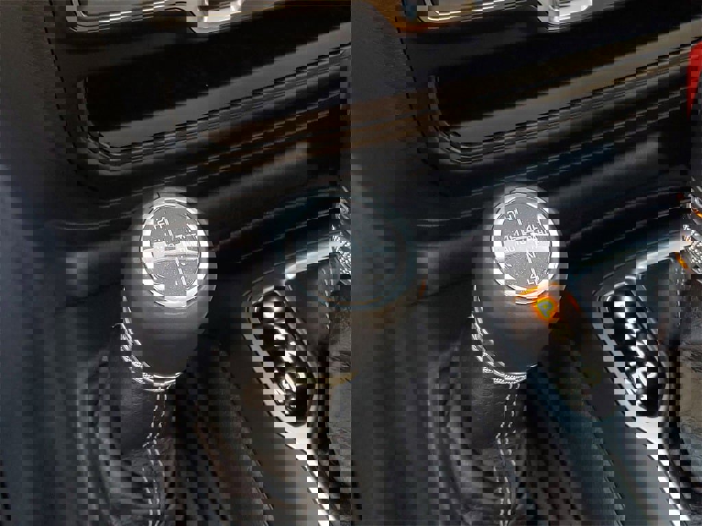 Used 2022 Jeep Wrangler Unlimited Sahara image 21