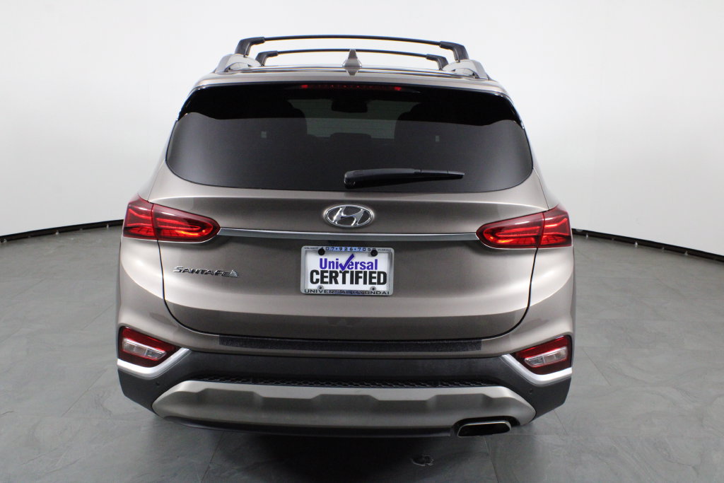 Used 2020 Hyundai Santa Fe SEL w/ Convenience + Premium Package FWD image 9