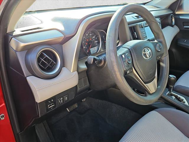 Used 2014 Toyota RAV4 XLE image 9