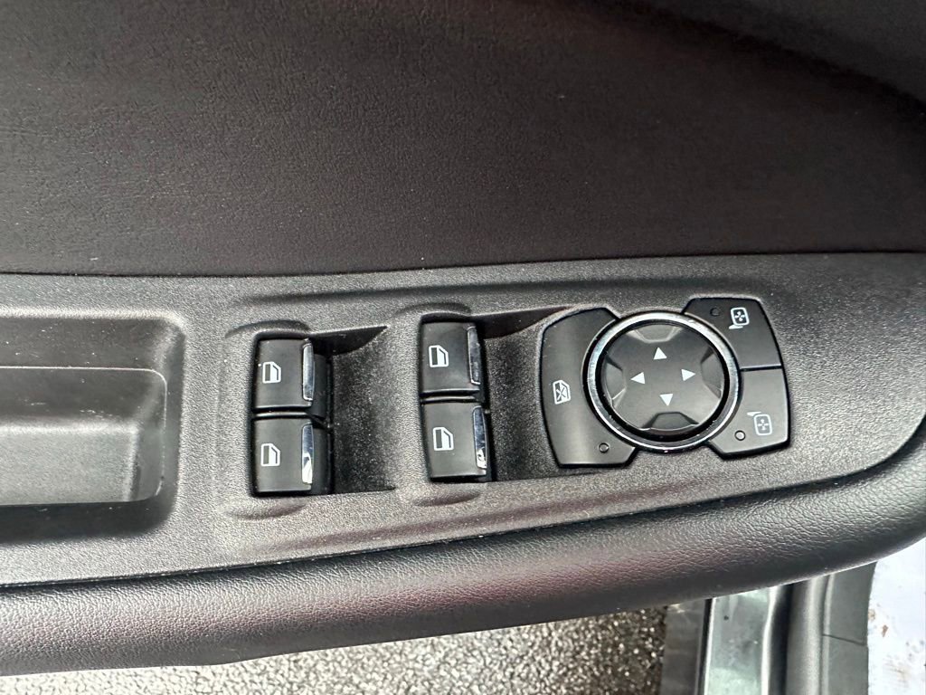 Used 2024 Ford Edge ST-Line image 17