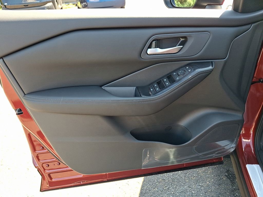 New 2026 Nissan Rogue SV w/ Cold Weather Package image 9