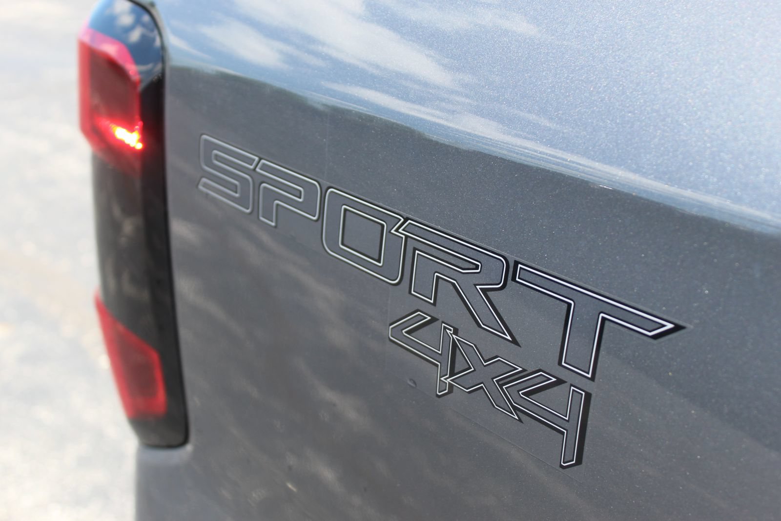 Used 2024 Ford Ranger Lariat w/ Advanced Towing Package AWD/4WD image 12